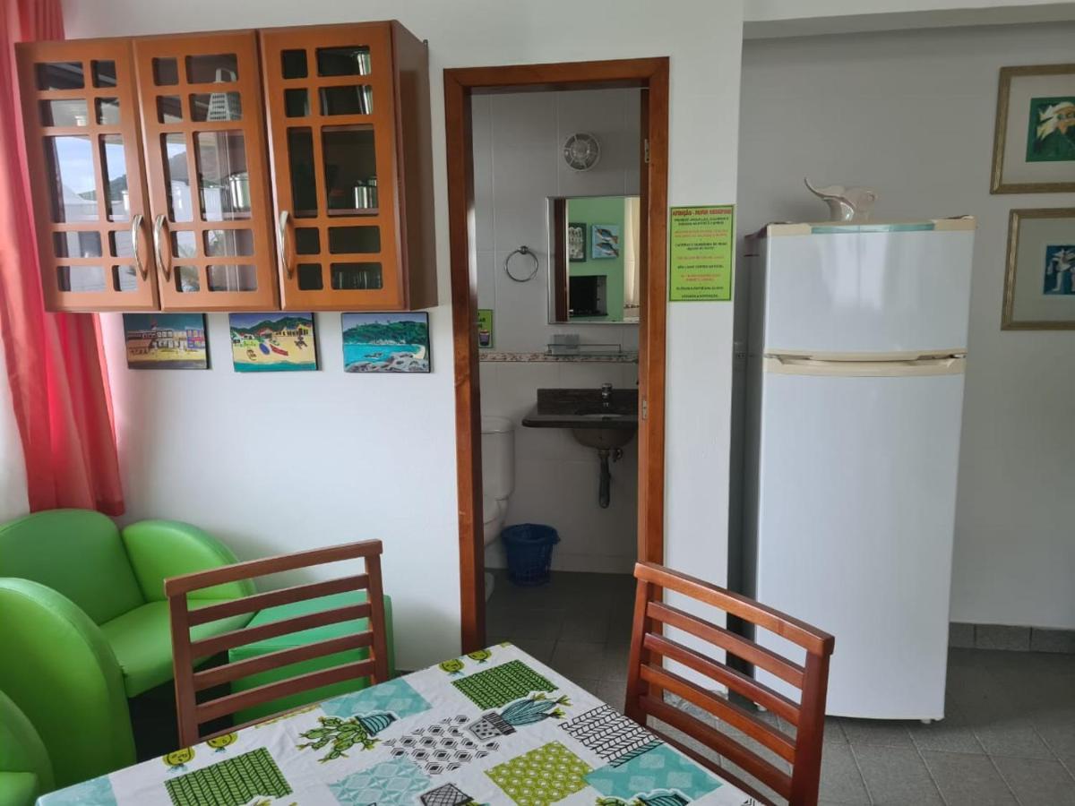 Praia De 4 Ilhas Apartamento De 1 Quarto A 60M Praia Com Vista Bombinhas Kültér fotó